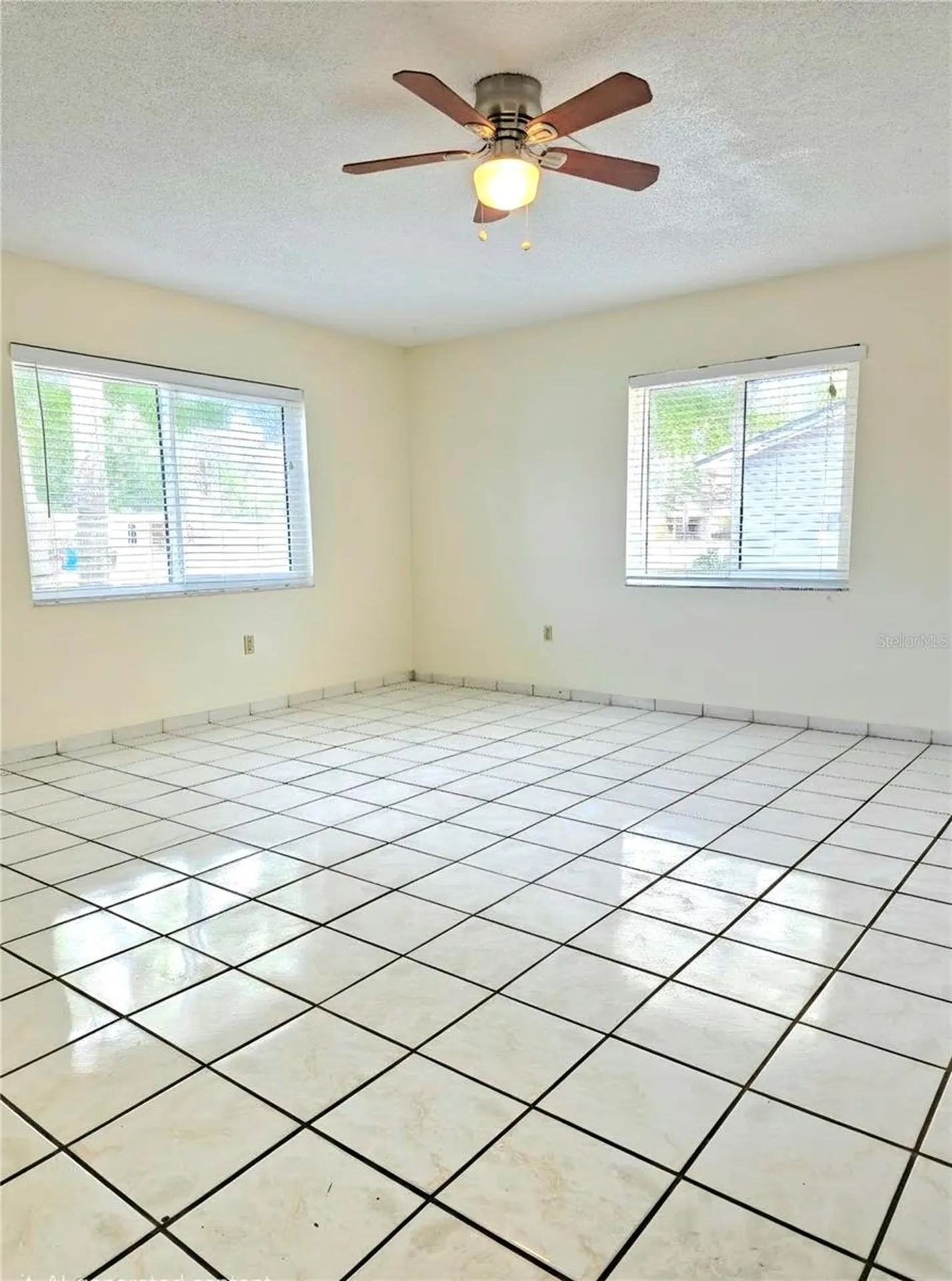 7154 63rd Street N Pinellas Park FL 33781
