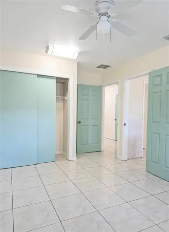 7154 63rd Street N Pinellas Park FL 33781