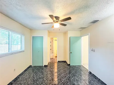 7154 63rd Street N Pinellas Park FL 33781