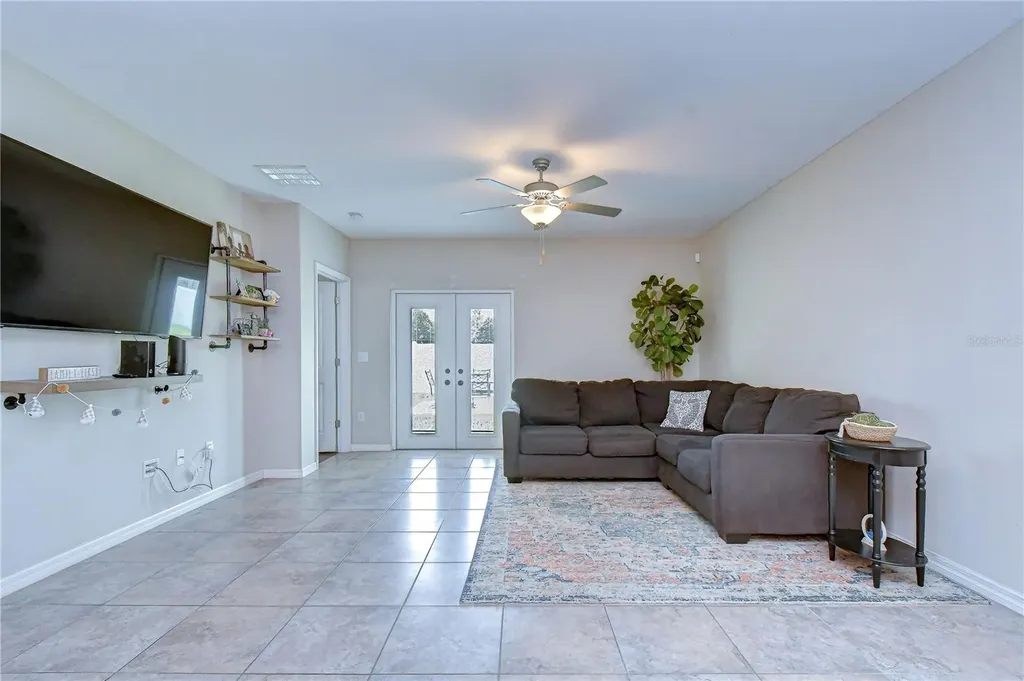 4321 Globe Thistle Drive Tampa FL 33619
