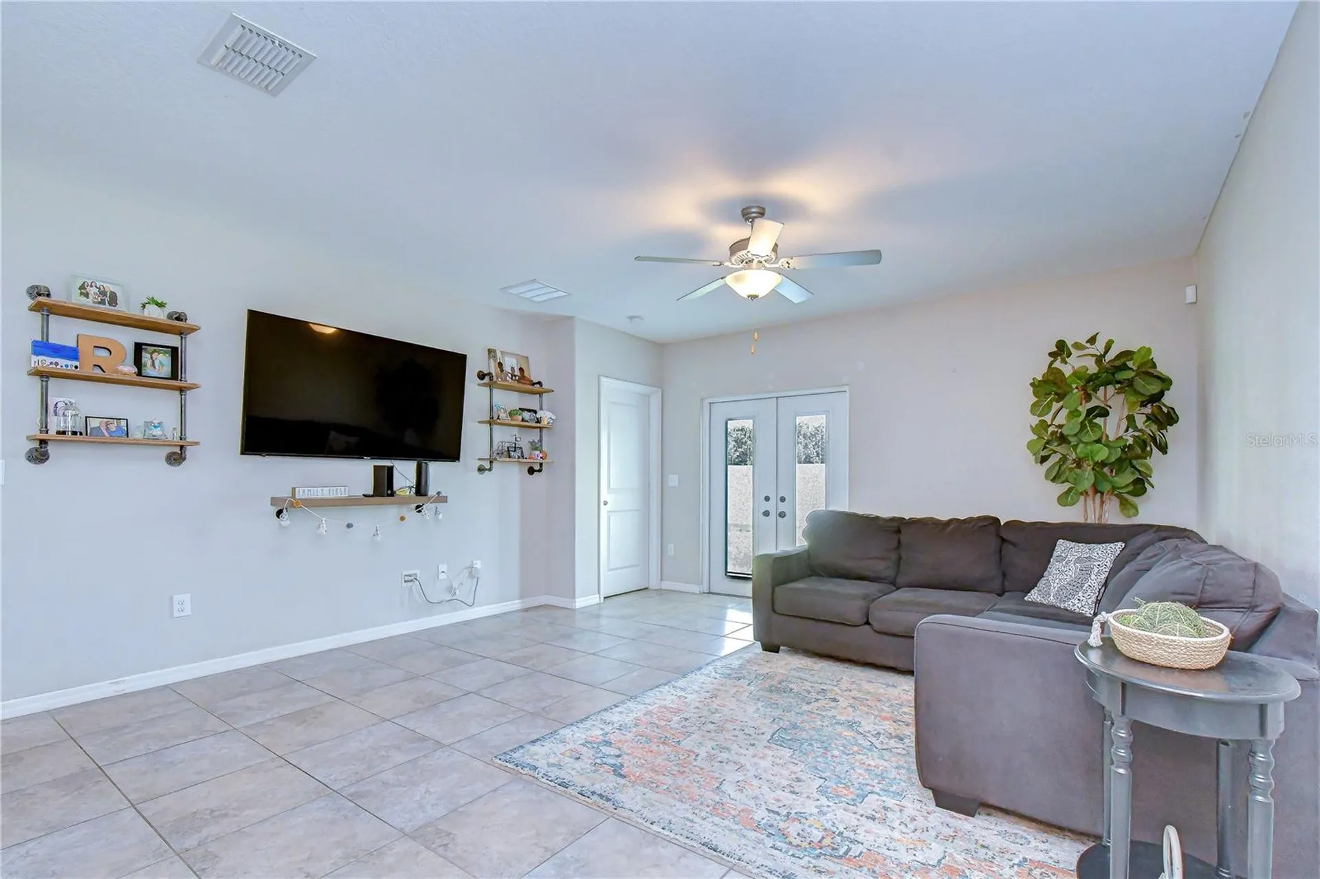 4321 Globe Thistle Drive Tampa FL 33619
