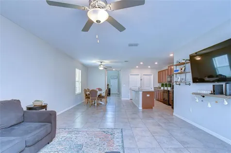 4321 Globe Thistle Drive Tampa FL 33619