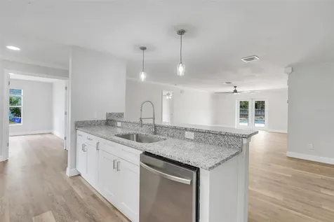 146 Lake Catherine Circle Groveland FL 34736