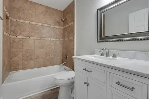 146 Lake Catherine Circle Groveland FL 34736
