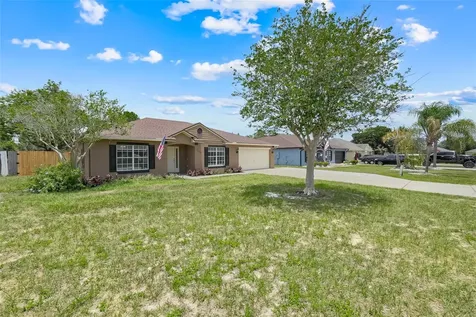 146 Lake Catherine Circle Groveland FL 34736