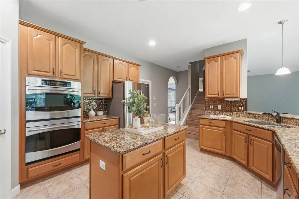 202 Victoria Trails Boulevard Deland FL 32724