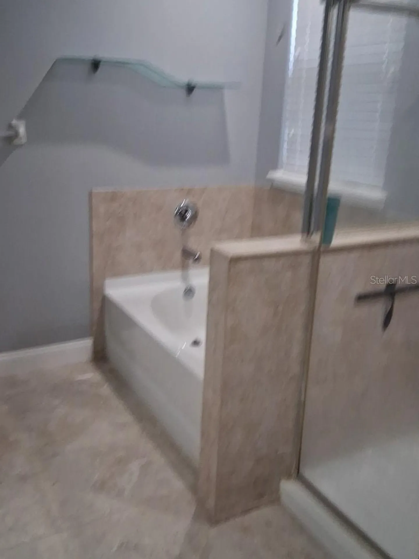 405 Blakely Court Ruskin FL 33570