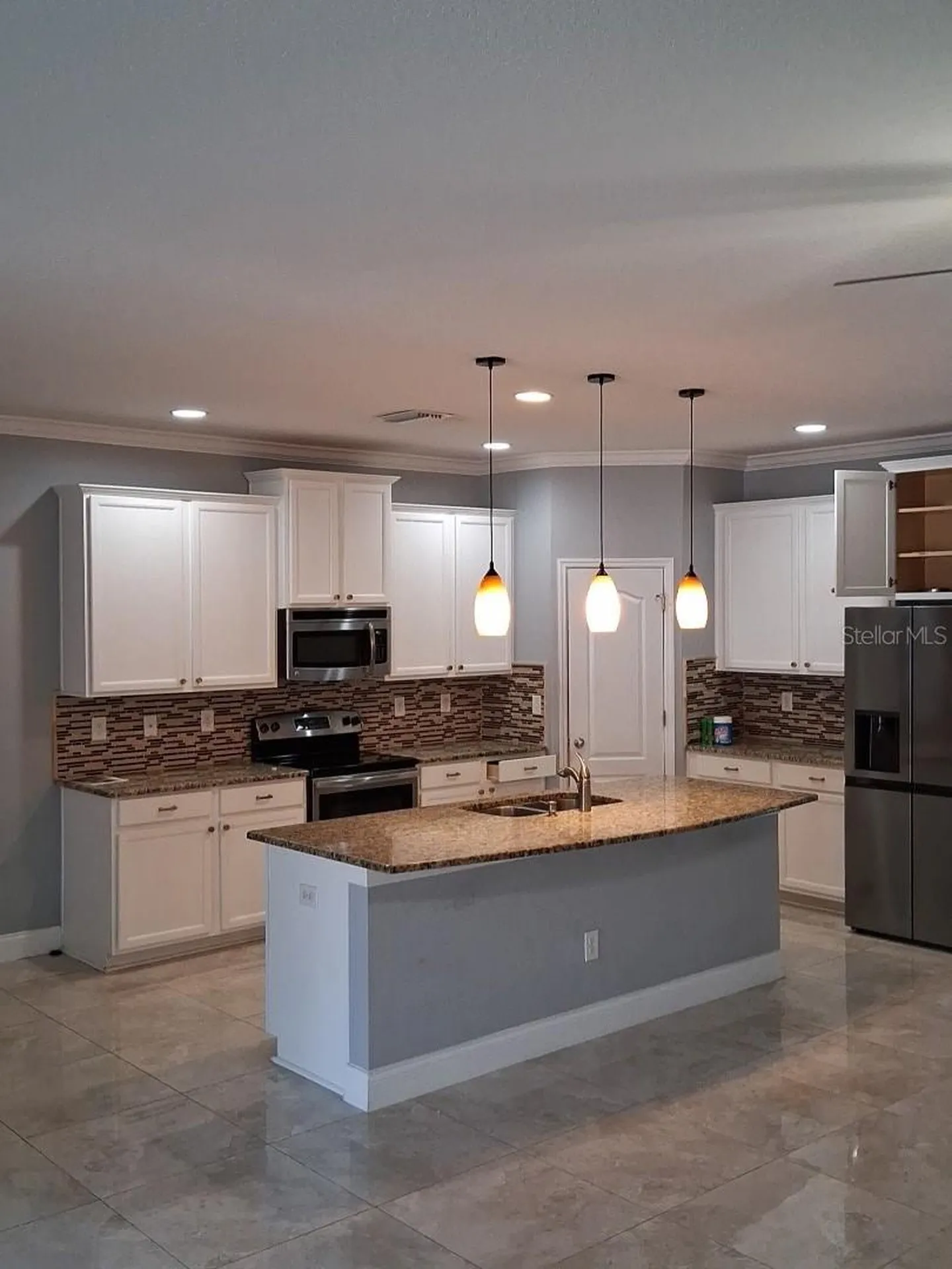 405 Blakely Court Ruskin FL 33570