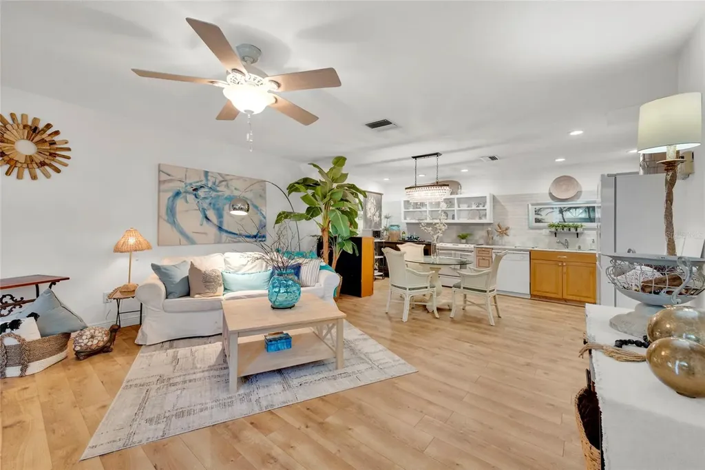 1608 Whitebridge Drive Palm Harbor FL 34684