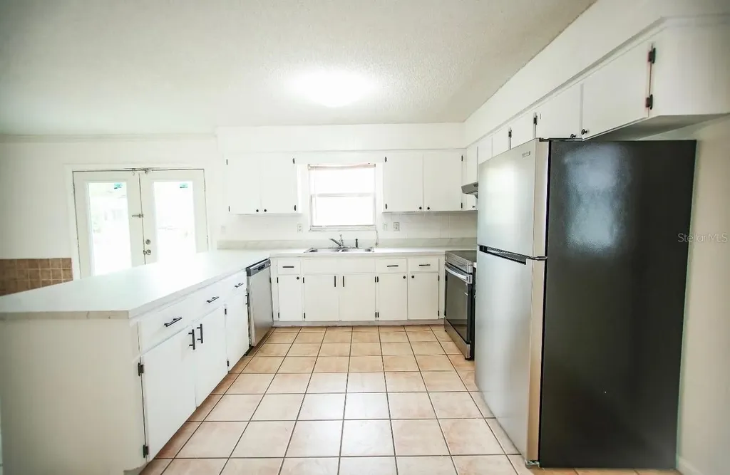 606 Water Road Ocala FL 34472