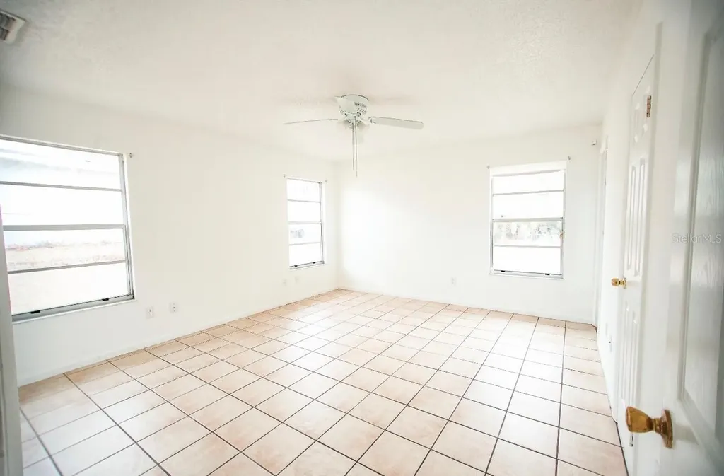 606 Water Road Ocala FL 34472