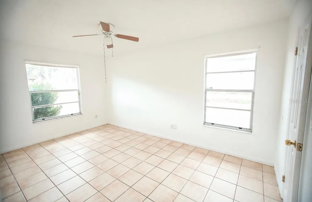 606 Water Road Ocala FL 34472