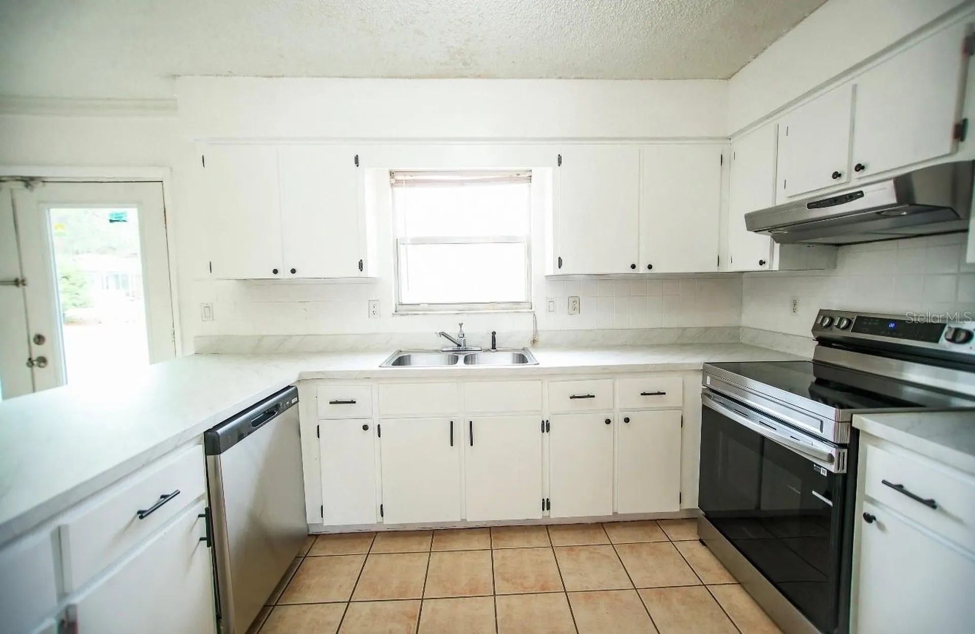 606 Water Road Ocala FL 34472