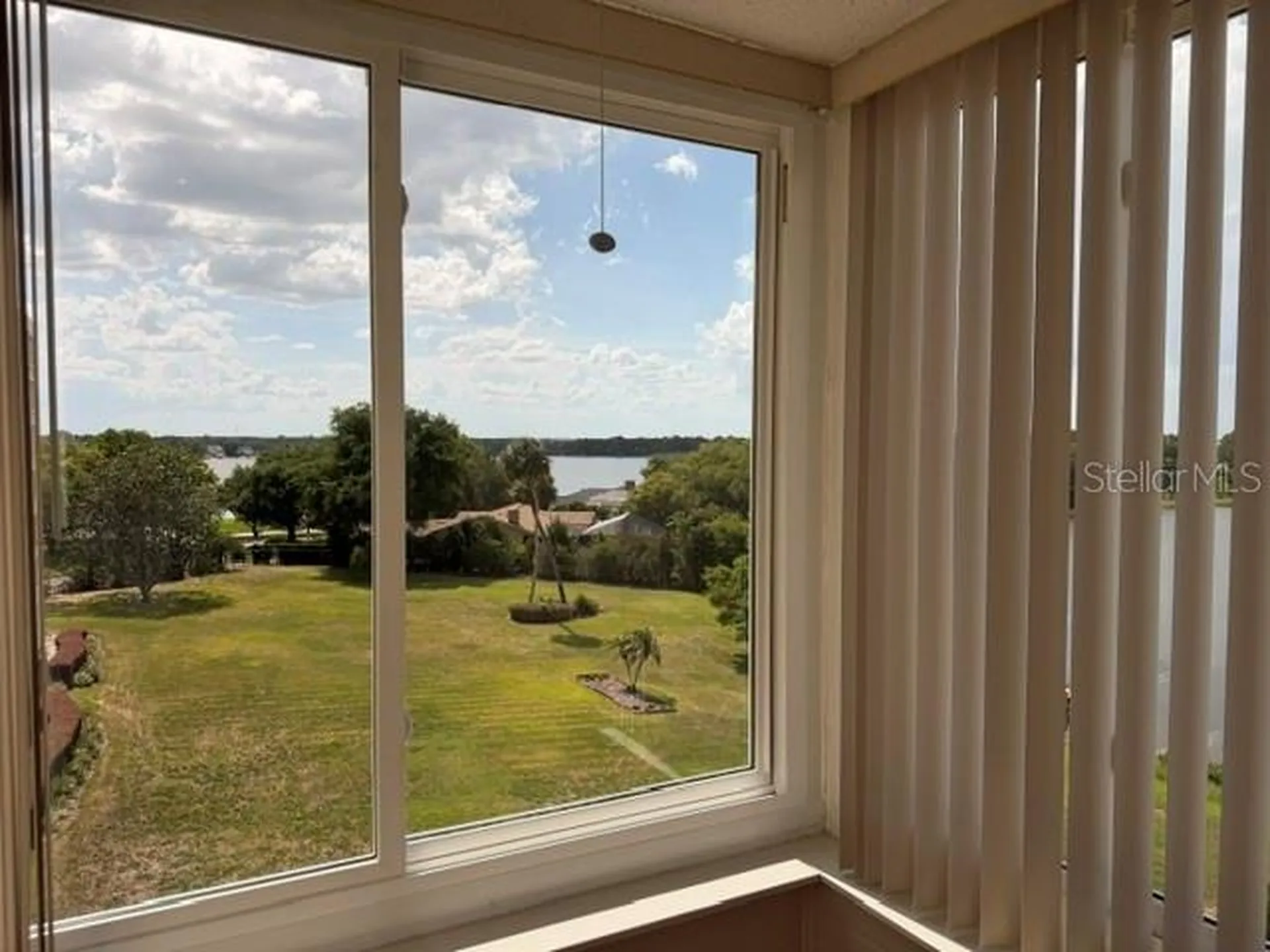 700 Mirror Terrace NW Winter Haven FL 33880