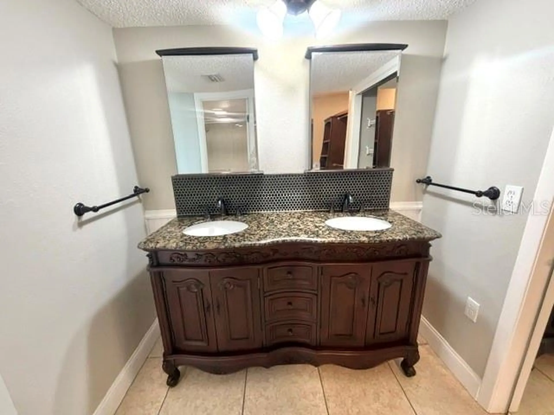 700 Mirror Terrace NW Winter Haven FL 33880