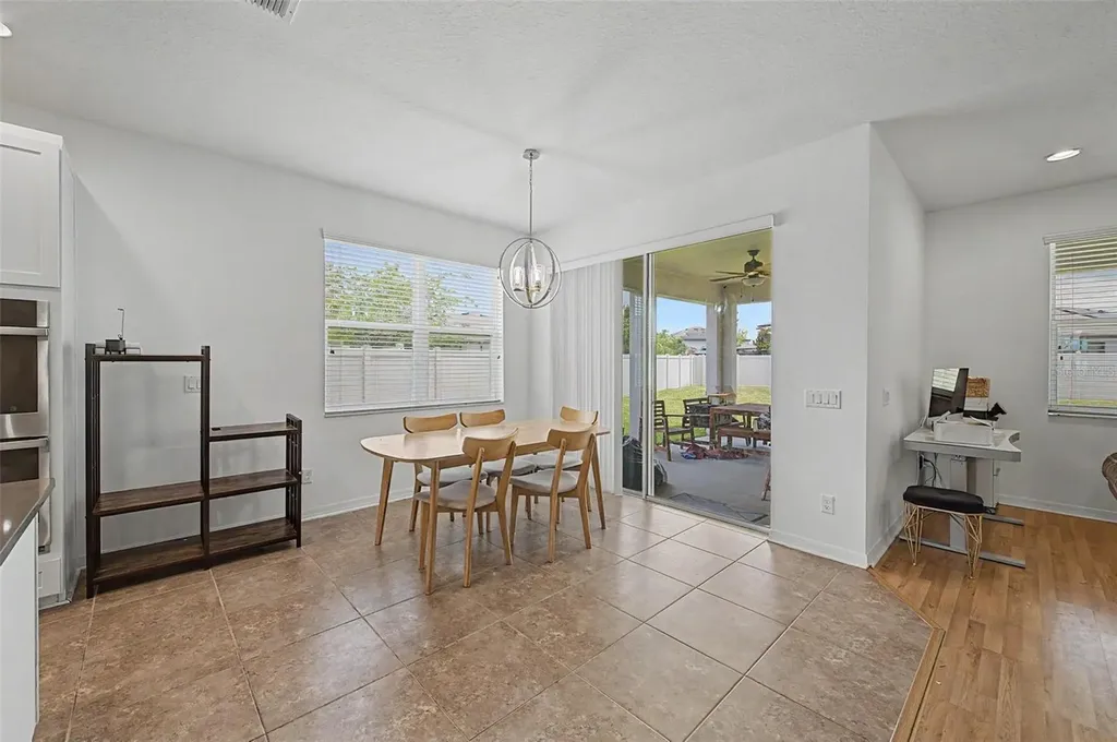 19462 Rosemoor Avenue Lutz FL 33558