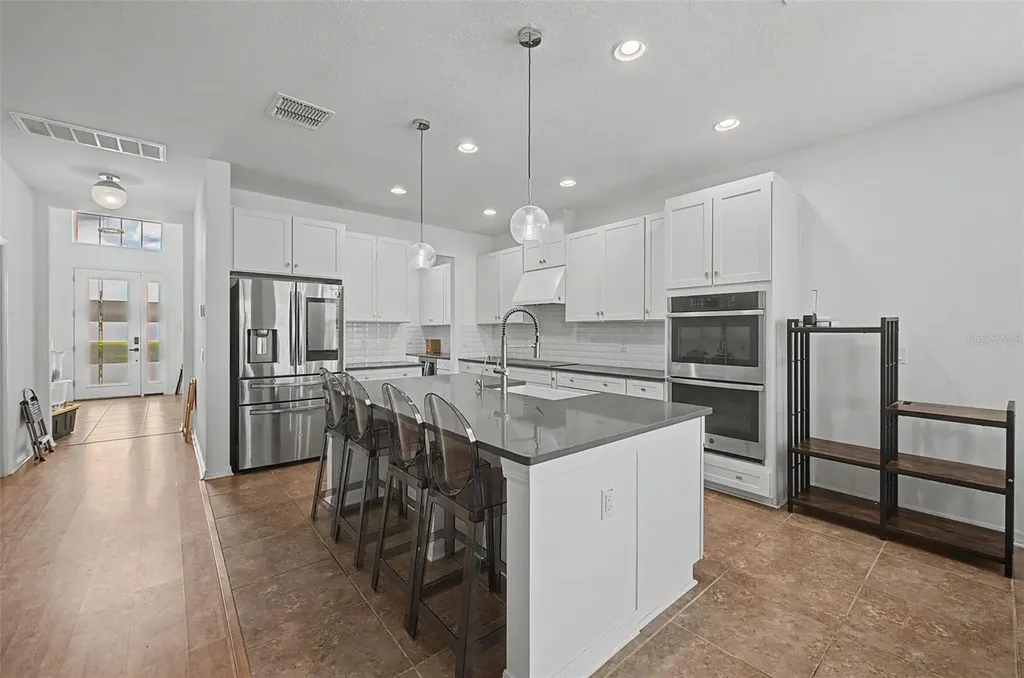 19462 Rosemoor Avenue Lutz FL 33558