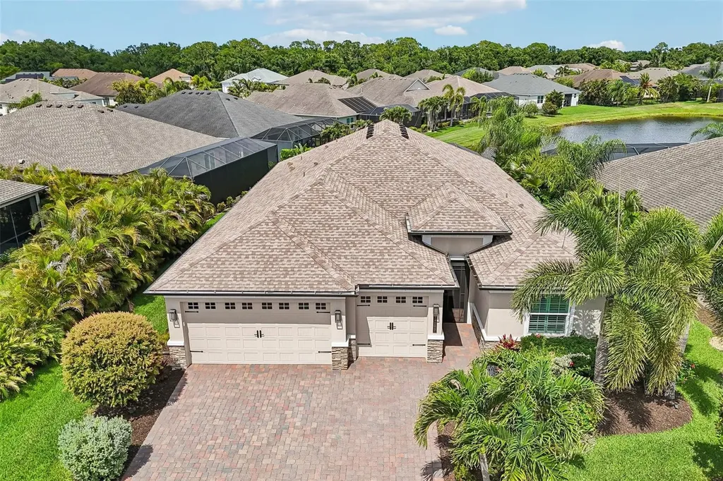 1007 Calico Glen Bradenton FL 34212