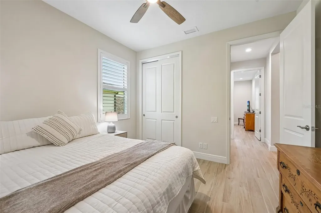 1007 Calico Glen Bradenton FL 34212