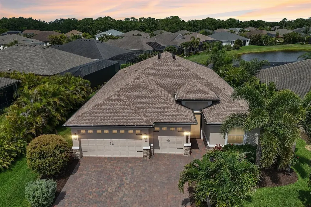 1007 Calico Glen Bradenton FL 34212