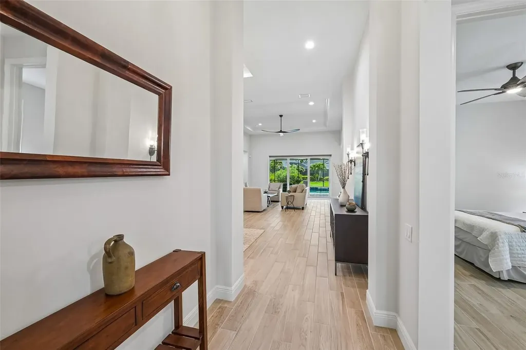 1007 Calico Glen Bradenton FL 34212