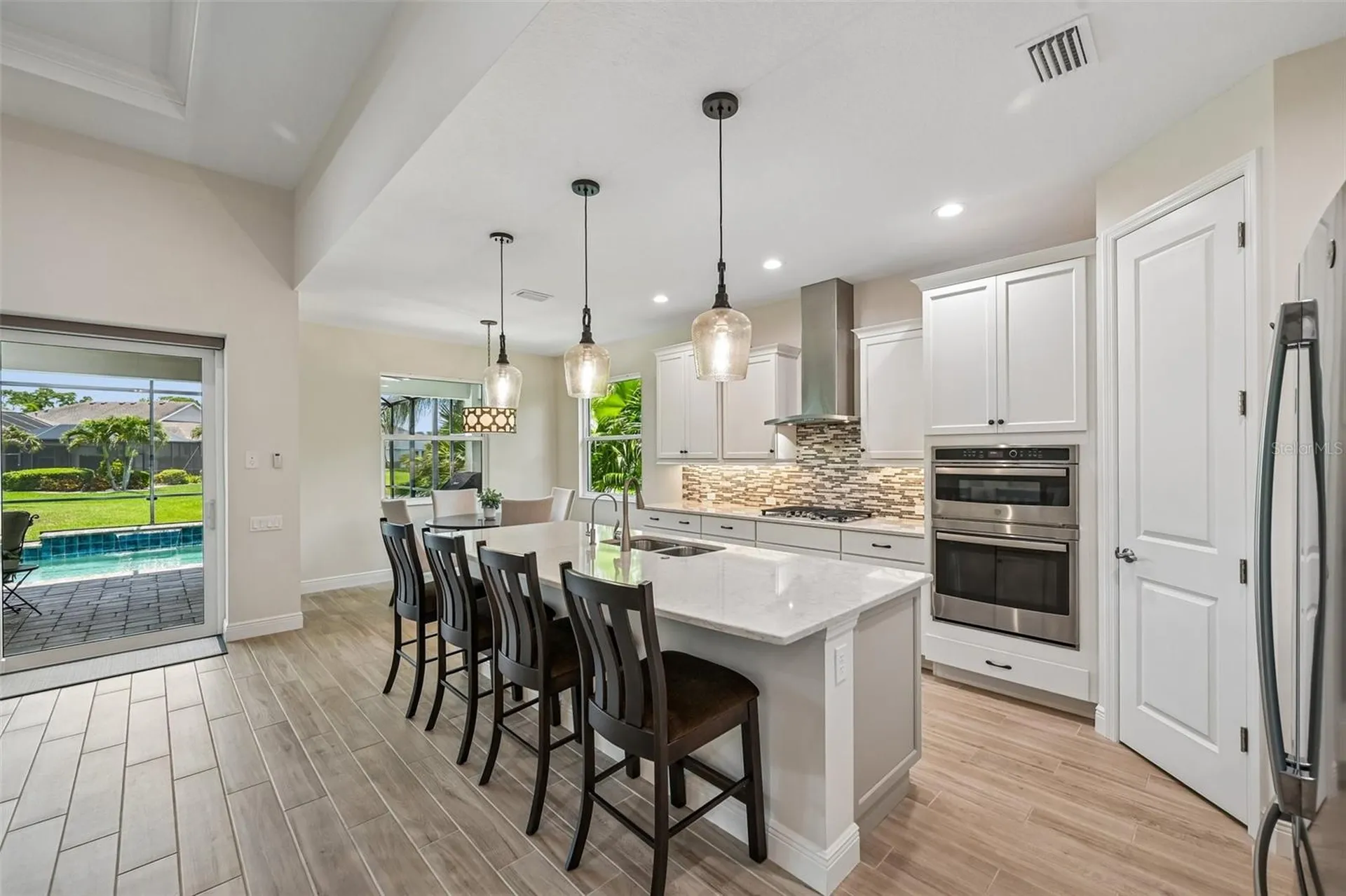 1007 Calico Glen Bradenton FL 34212