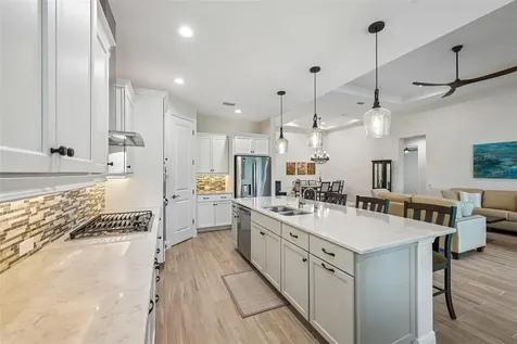 1007 Calico Glen Bradenton FL 34212