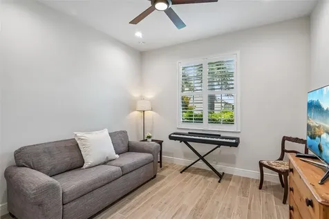 1007 Calico Glen Bradenton FL 34212