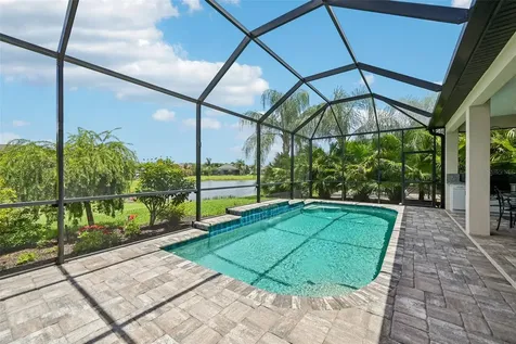 1007 Calico Glen Bradenton FL 34212