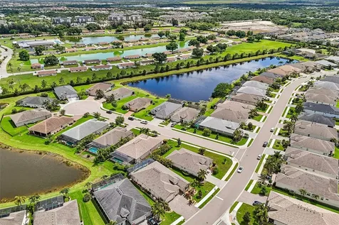 1007 Calico Glen Bradenton FL 34212