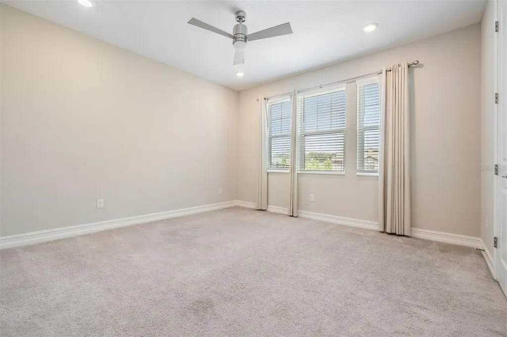 4830 Isola Court Wesley Chapel FL 33543