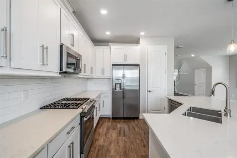4830 Isola Court Wesley Chapel FL 33543