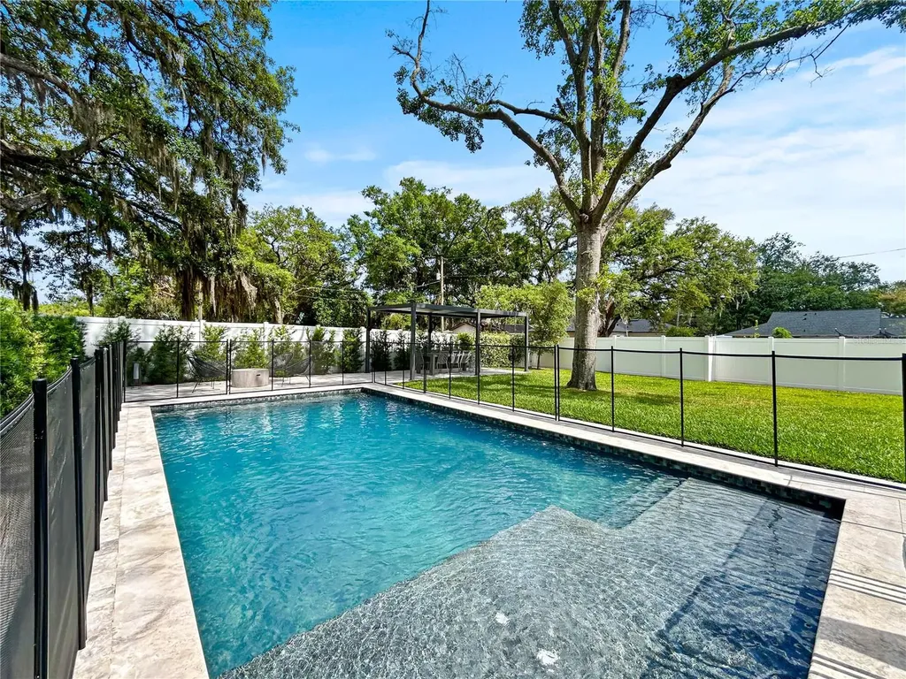 12207 Marjory Avenue Tampa FL 33612