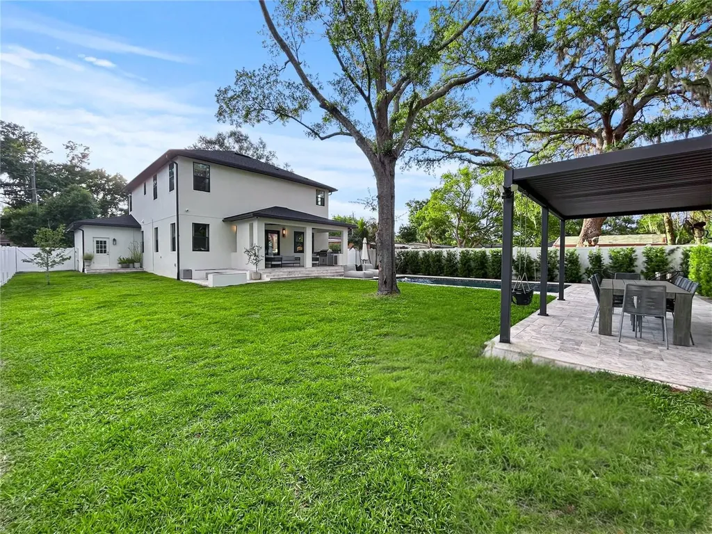 12207 Marjory Avenue Tampa FL 33612