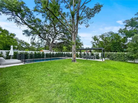 12207 Marjory Avenue Tampa FL 33612