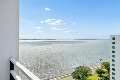 3435 Bayshore Boulevard Tampa FL 33629