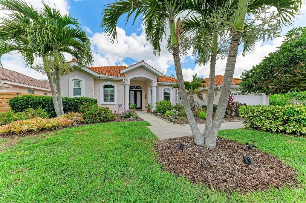4471 Mcintosh Lake Avenue Sarasota FL 34233