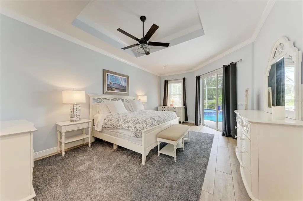 4471 Mcintosh Lake Avenue Sarasota FL 34233