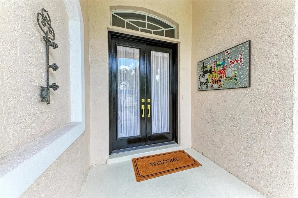 4471 Mcintosh Lake Avenue Sarasota FL 34233