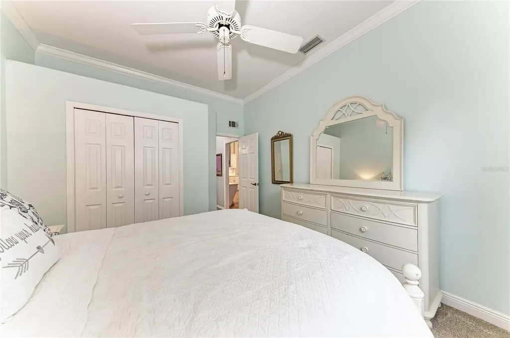 4471 Mcintosh Lake Avenue Sarasota FL 34233