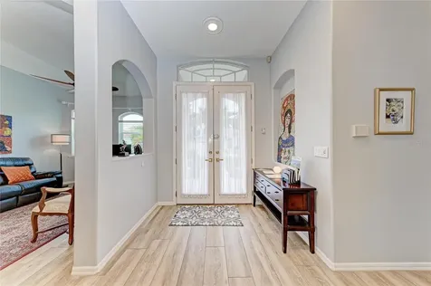 4471 Mcintosh Lake Avenue Sarasota FL 34233