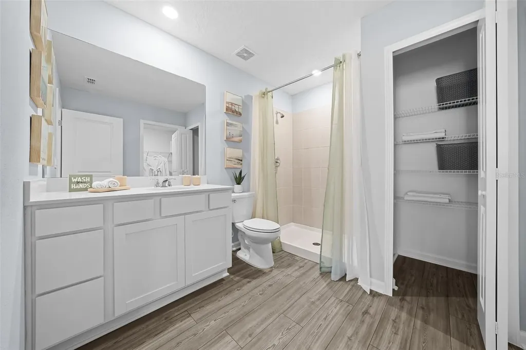 16941 NW 144th Street Alachua FL 32615