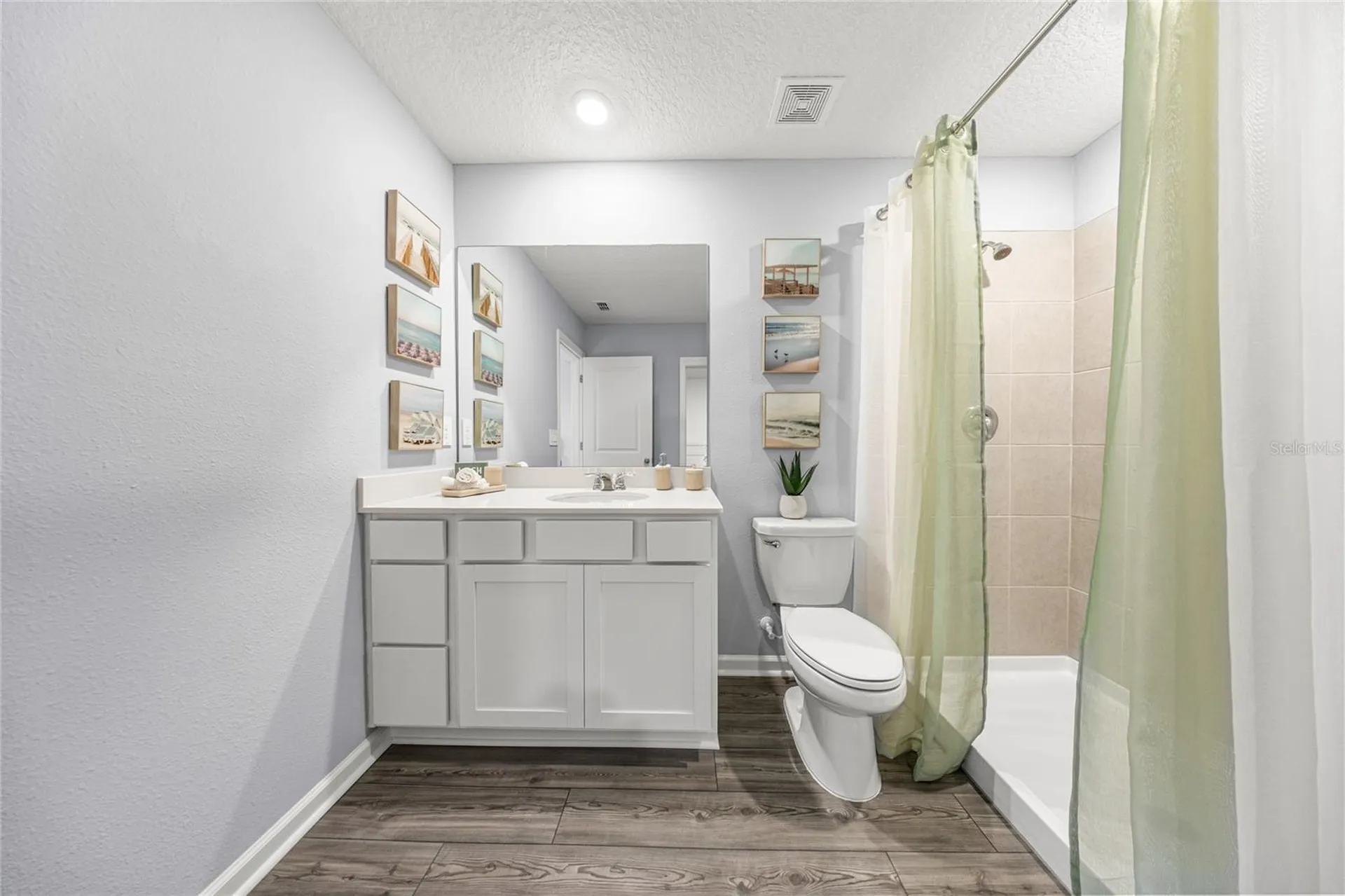 16941 NW 144th Street Alachua FL 32615