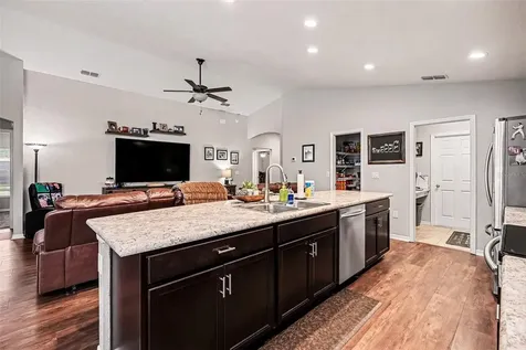 647 Lorient Drive Eagle Lake FL 33839