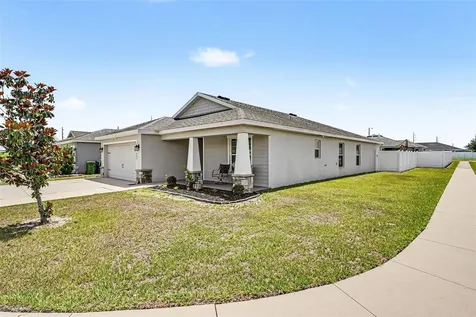 647 Lorient Drive Eagle Lake FL 33839
