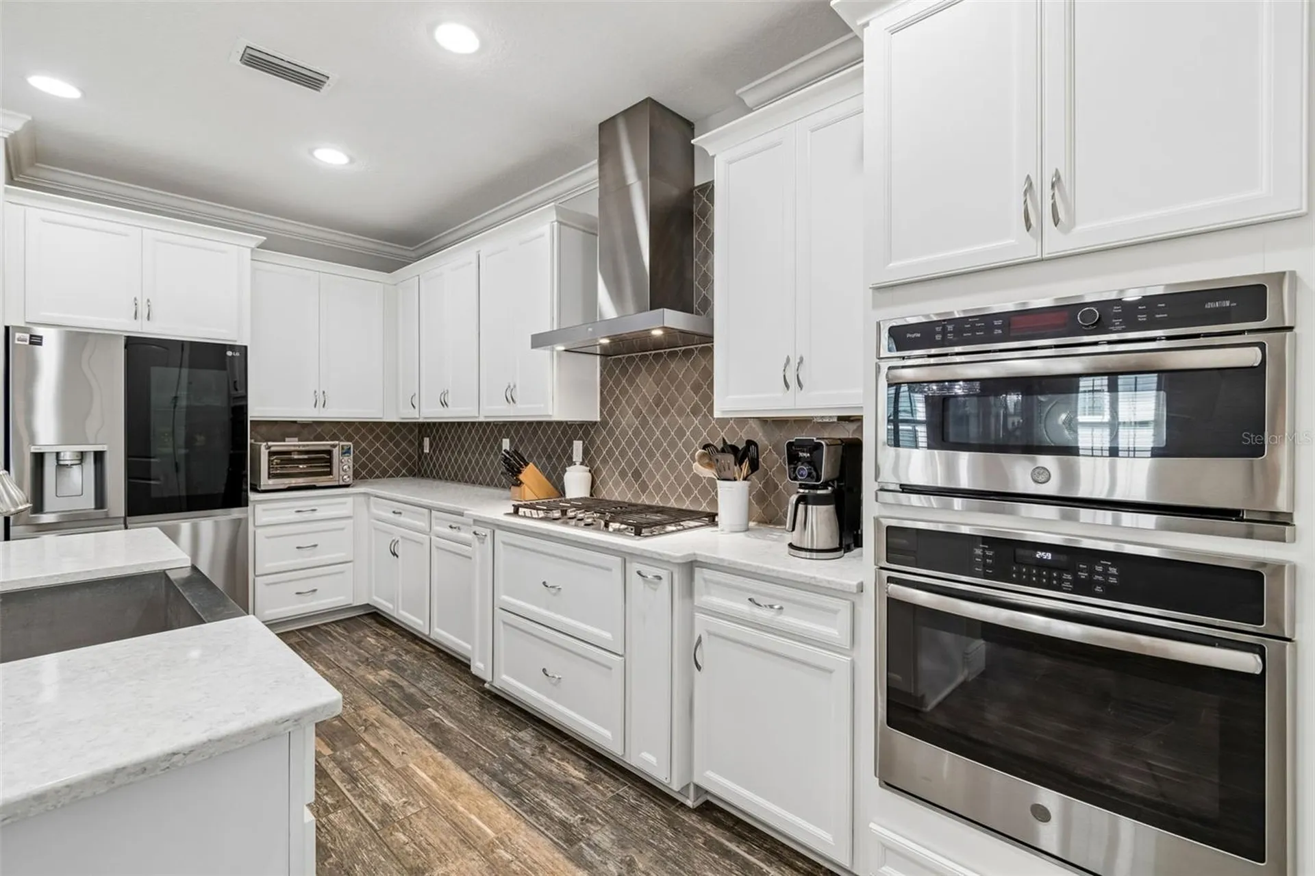 7426 Sungold Meadow Court Apollo Beach FL 33572