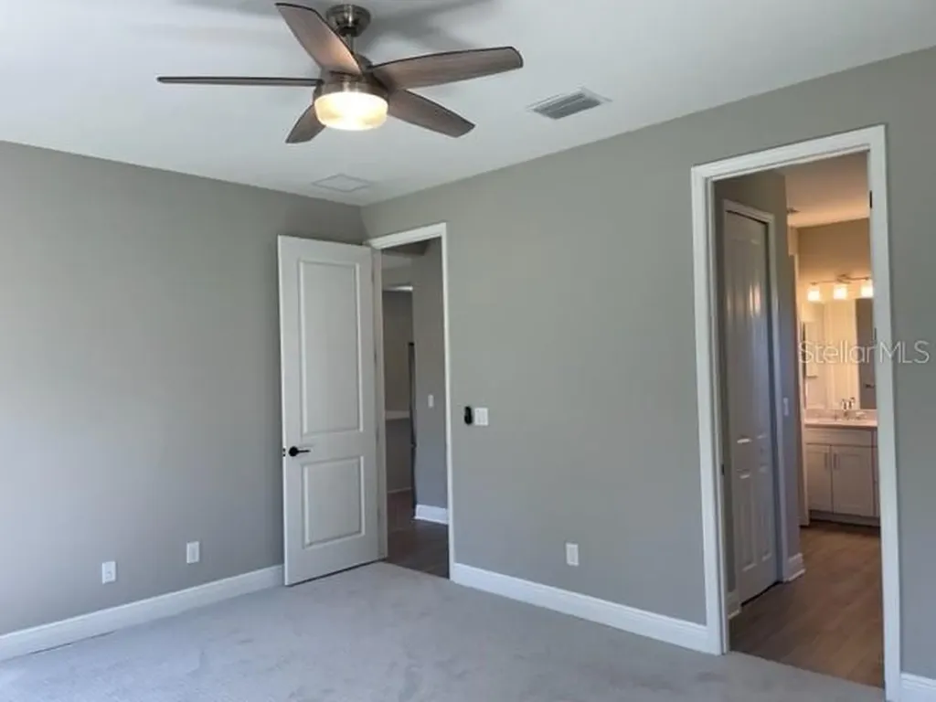 2620 Star Apple Way Sarasota FL 34240