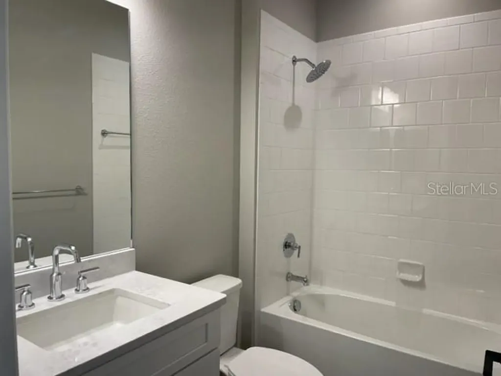 2620 Star Apple Way Sarasota FL 34240