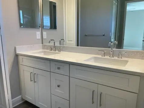2620 Star Apple Way Sarasota FL 34240