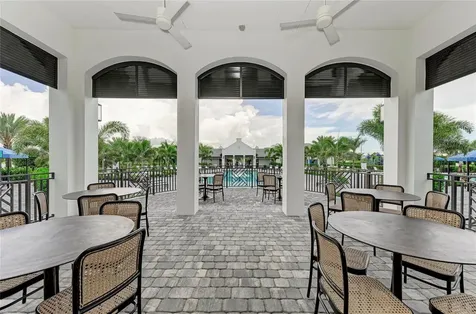 2620 Star Apple Way Sarasota FL 34240